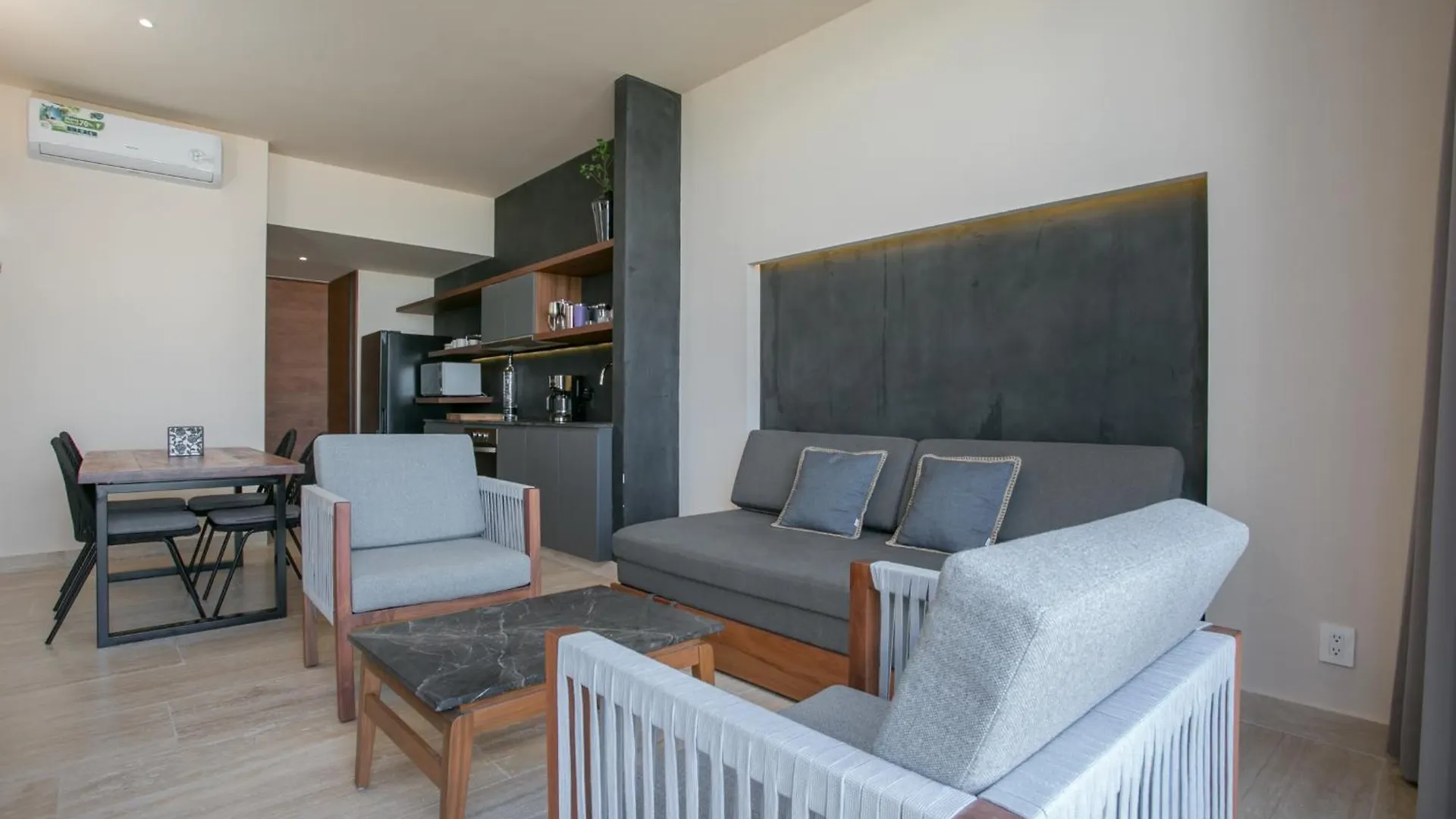 Ceren Luxury Apartments At Fifth Avenue By Spot Rentals Playa del Carmen